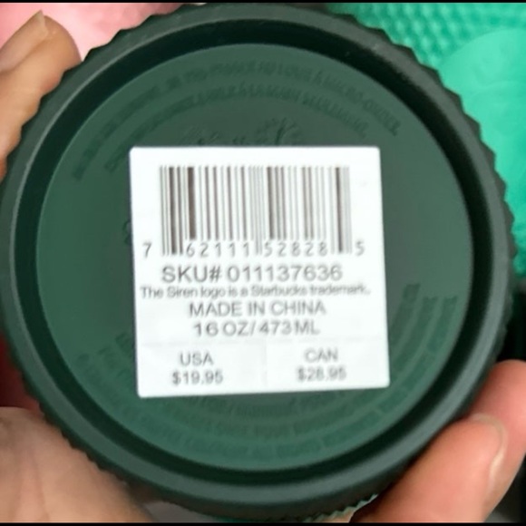 Starbucks - Picture 2 of 3